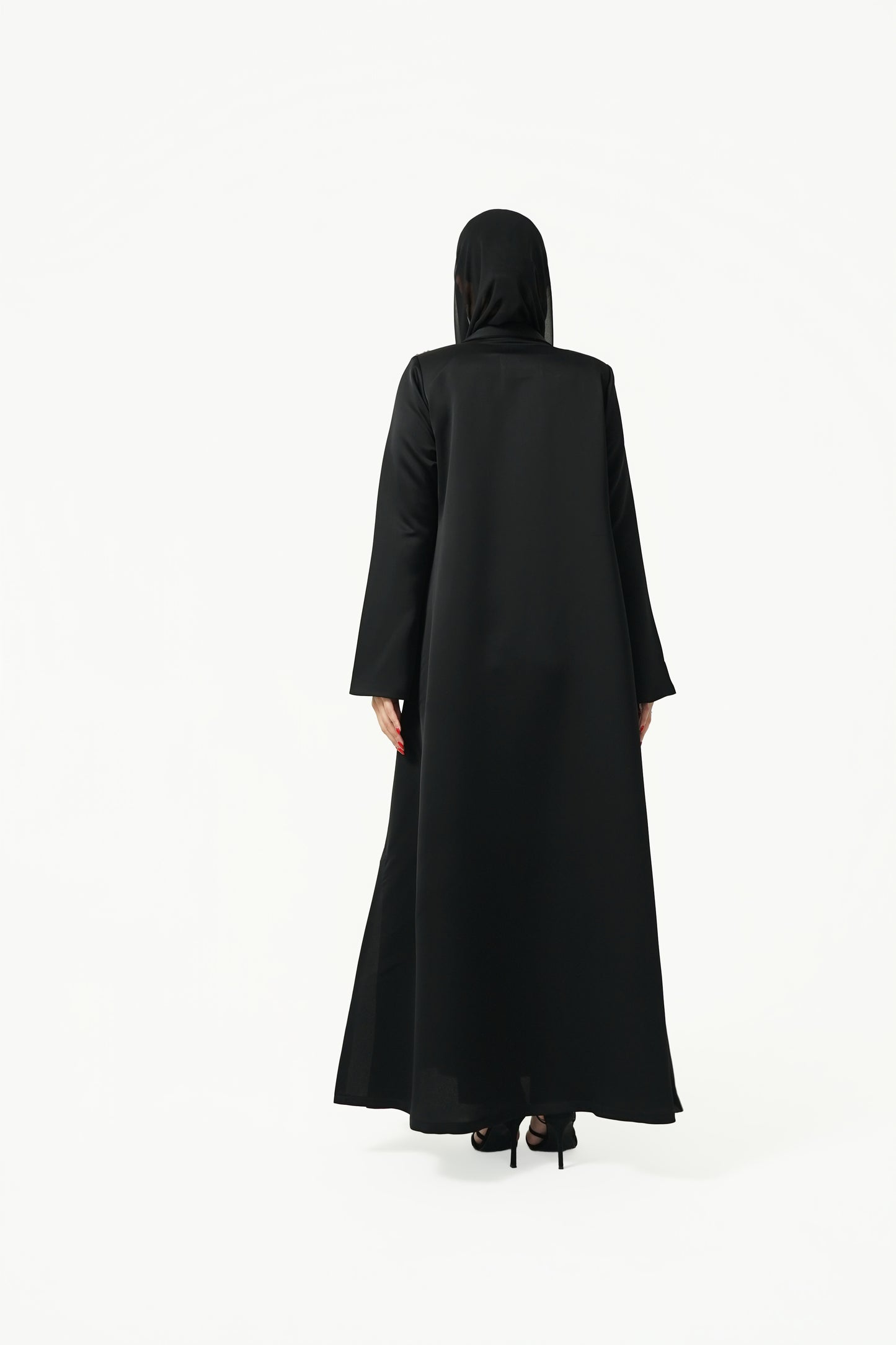 Nour - RTW