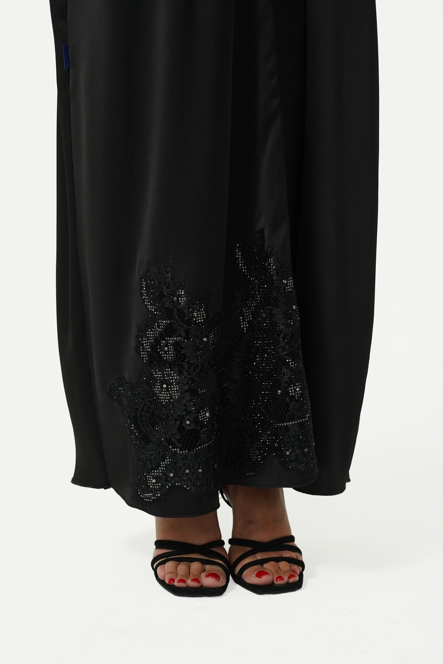 Atheer in black